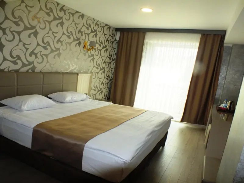 Colonia Park Otel 5