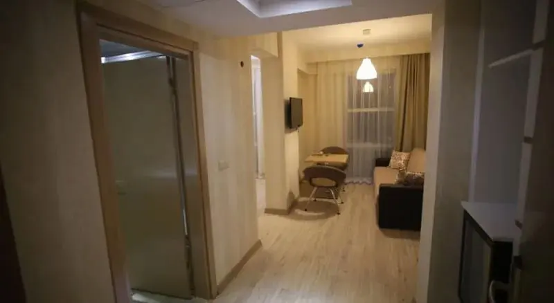 Bal Otel 13