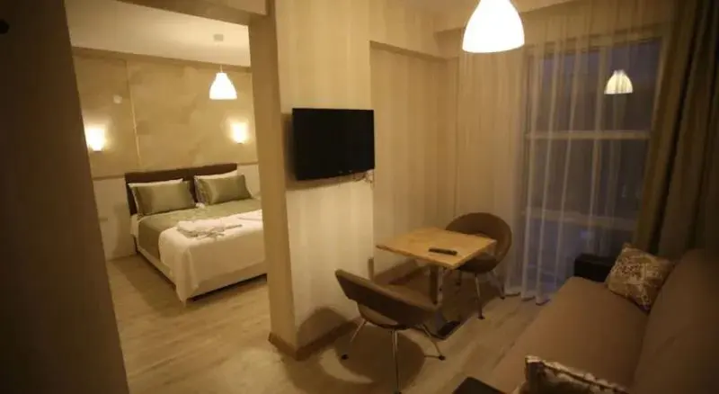 Bal Otel 16