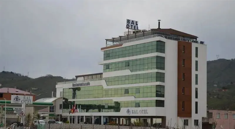 Bal Otel 17