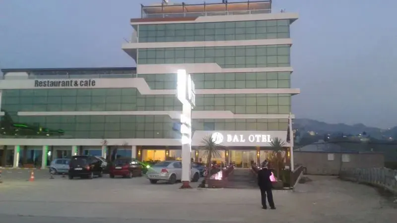 Bal Otel 6