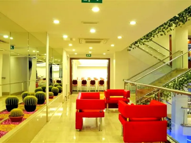 Sv Business Hotel 8