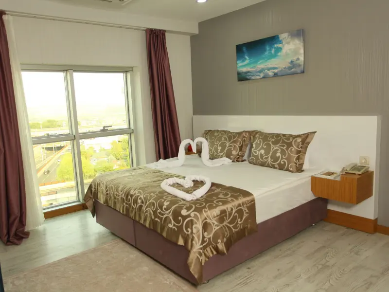 The City Walls Suit Otel 15