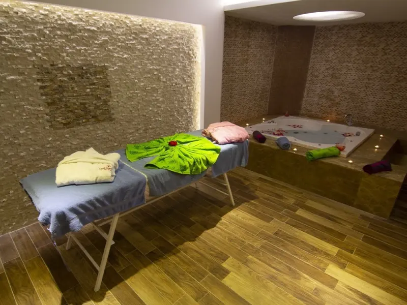 Grand Terme Hotel & Spa 8