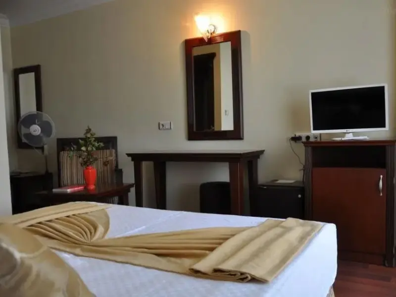 Kadiroğlu Hotel 13