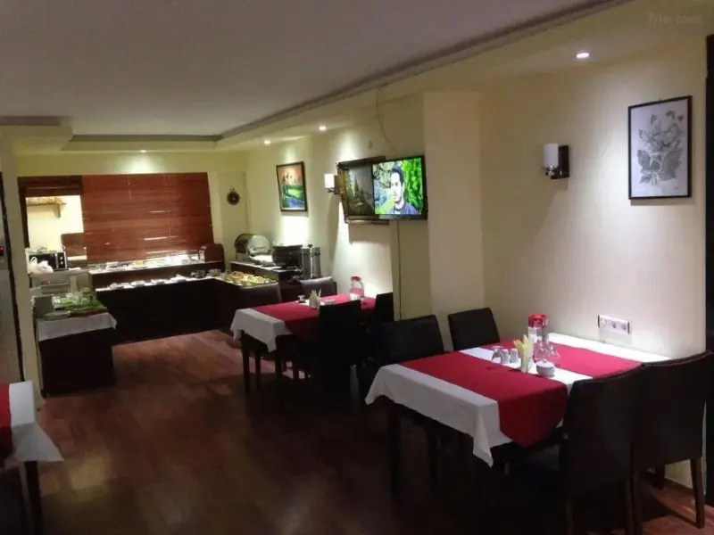 Kadiroğlu Hotel 9