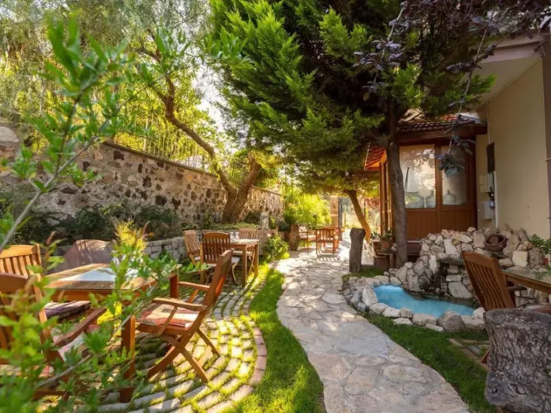 Cunda Esen Otel 11