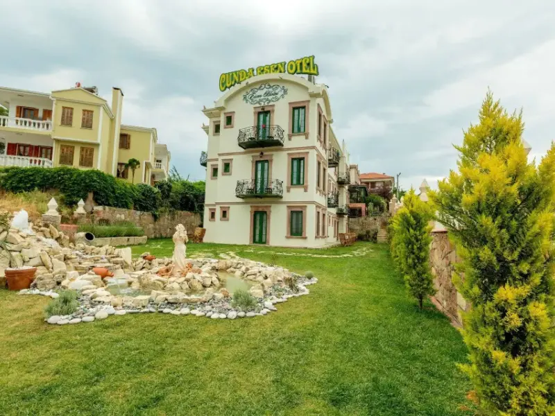 Cunda Esen Otel 13