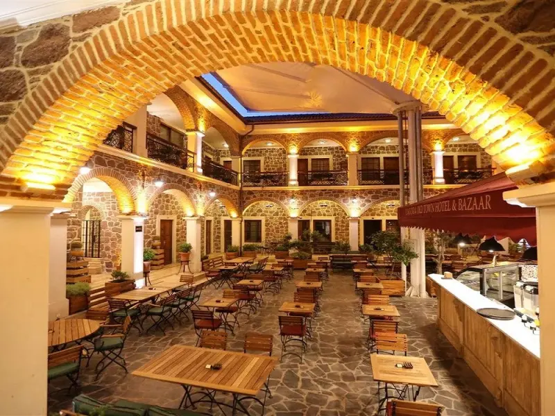 L'Agora Old Town Hotel 12