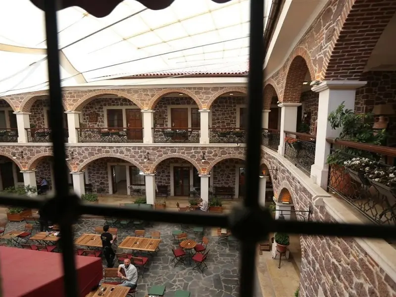 L'Agora Old Town Hotel 14