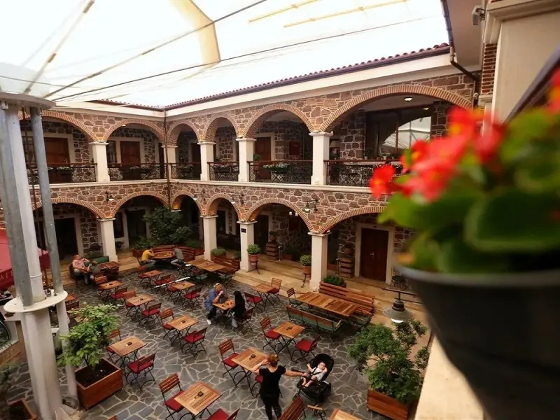 L'Agora Old Town Hotel 21
