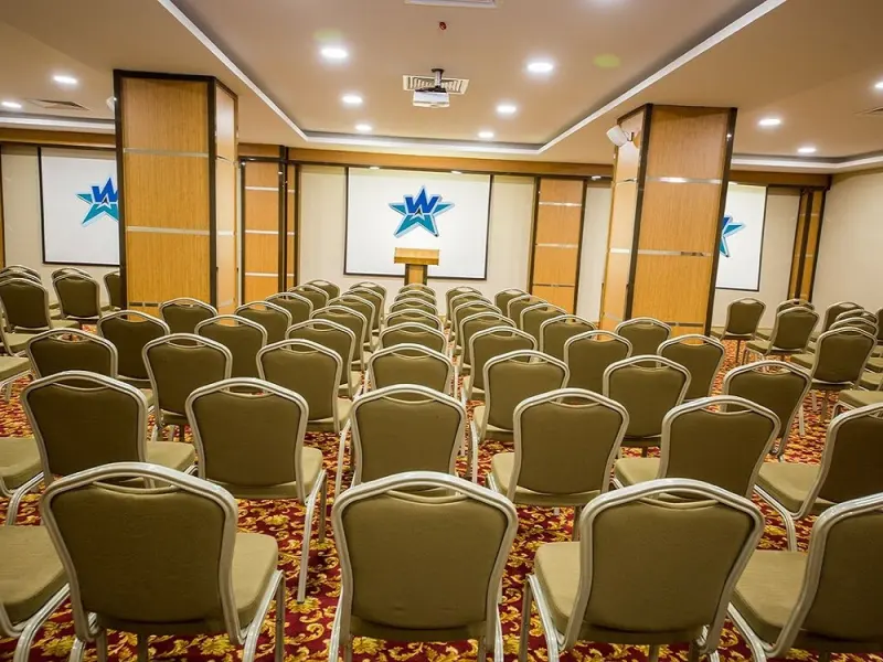 White Star Hotel 6