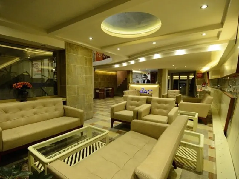 Anzac Hotel 13