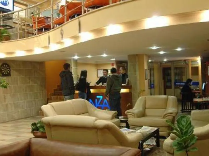 Anzac Hotel 10
