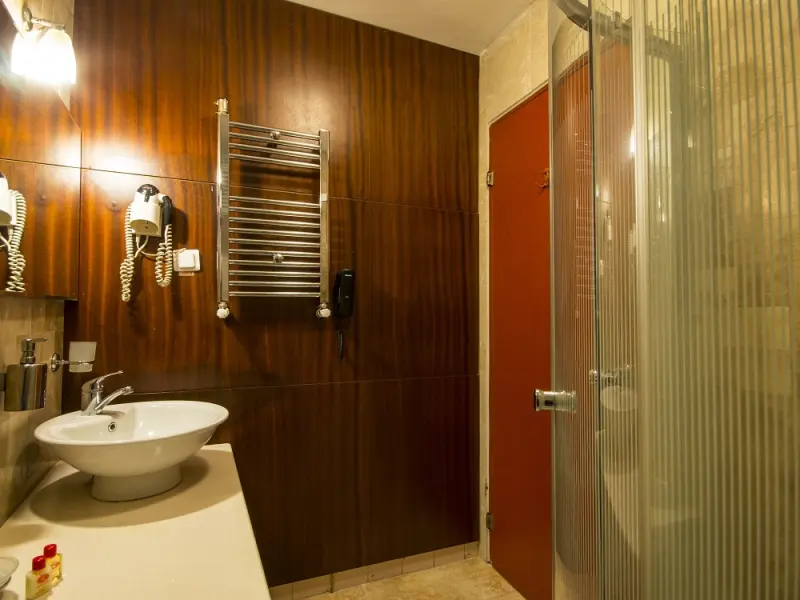 Çanak Hotel 2