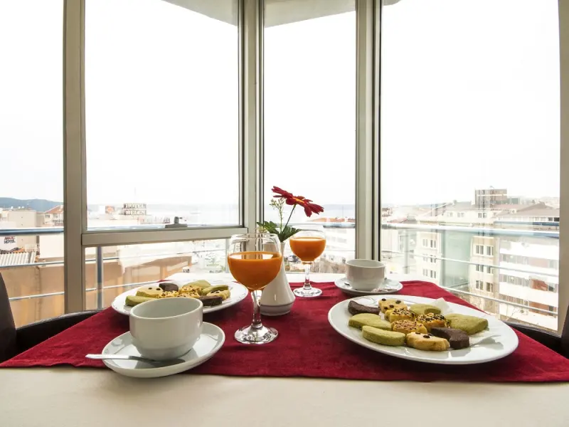 Çanak Hotel 8