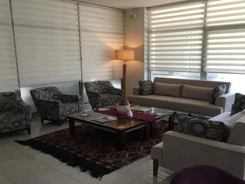 Udi Suit Hotel 15