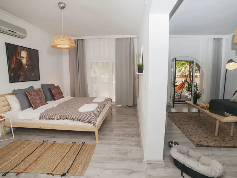 True Blue Boutique Hotel 18