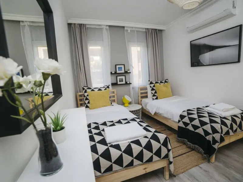 True Blue Boutique Hotel 5