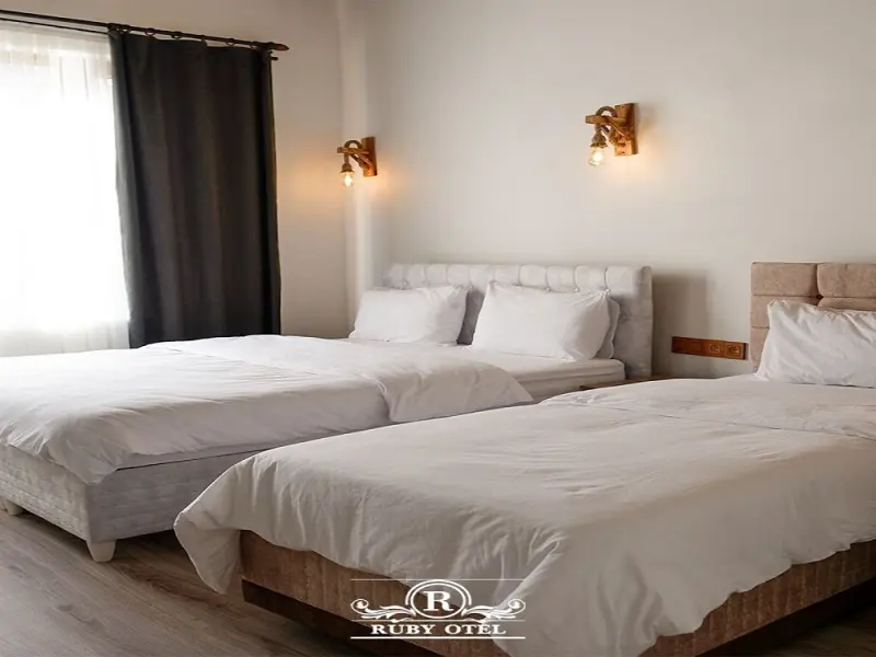 Ruby Otel 10