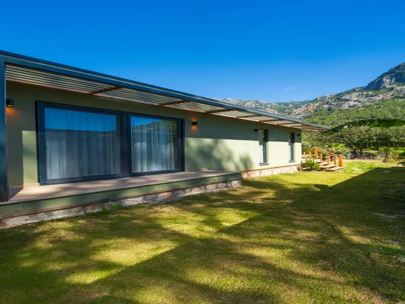 Sea Valley Lodge 19