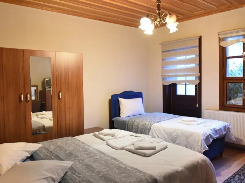 Myrleia Antik Kent Öz Butik Otel 11