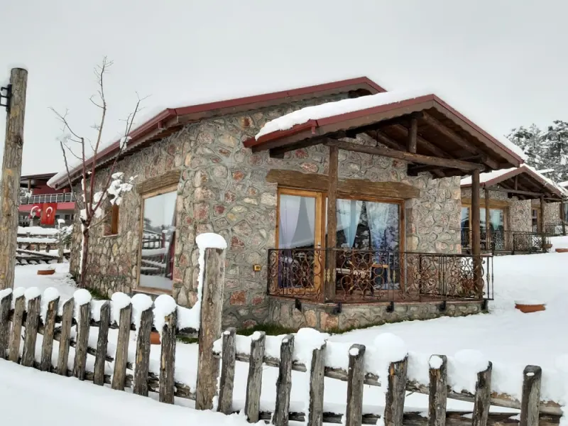 Cameli Tas Konaklar 13