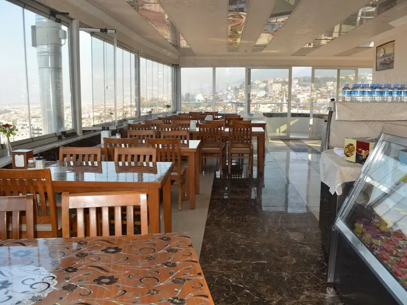 Hotel Grand Heykel 2