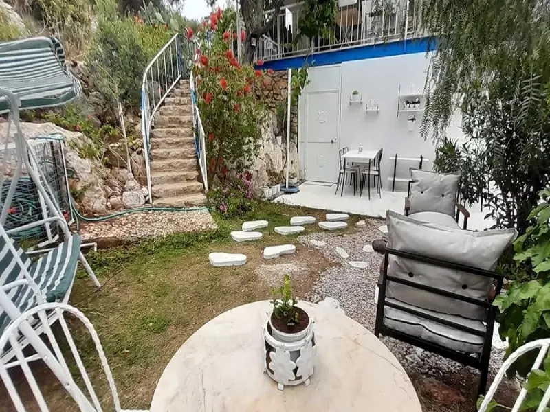 Gölge Pansiyon 5