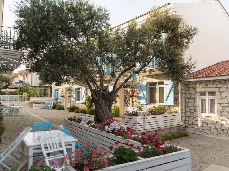 Zeytin Arası Apart Otel 13