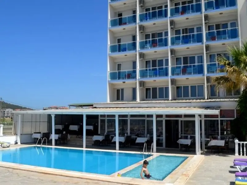 Yasmin Hotel 12