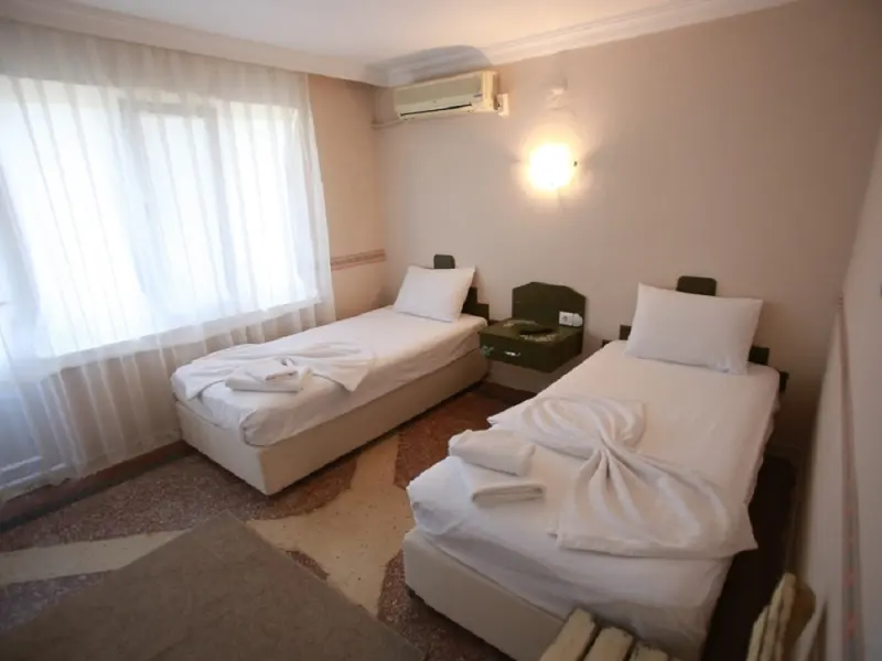 Tunç Otel 15
