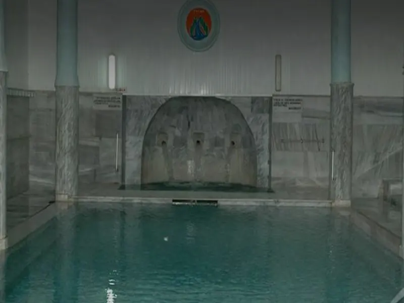 Oylat Güven Otel 13