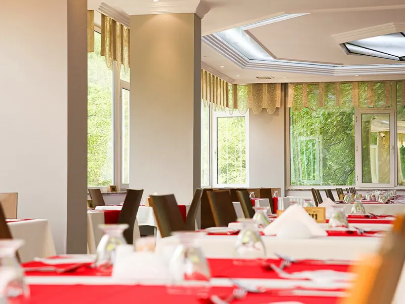 Oylat Güven Otel 16