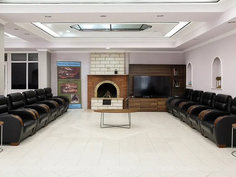 Oylat Güven Otel 20