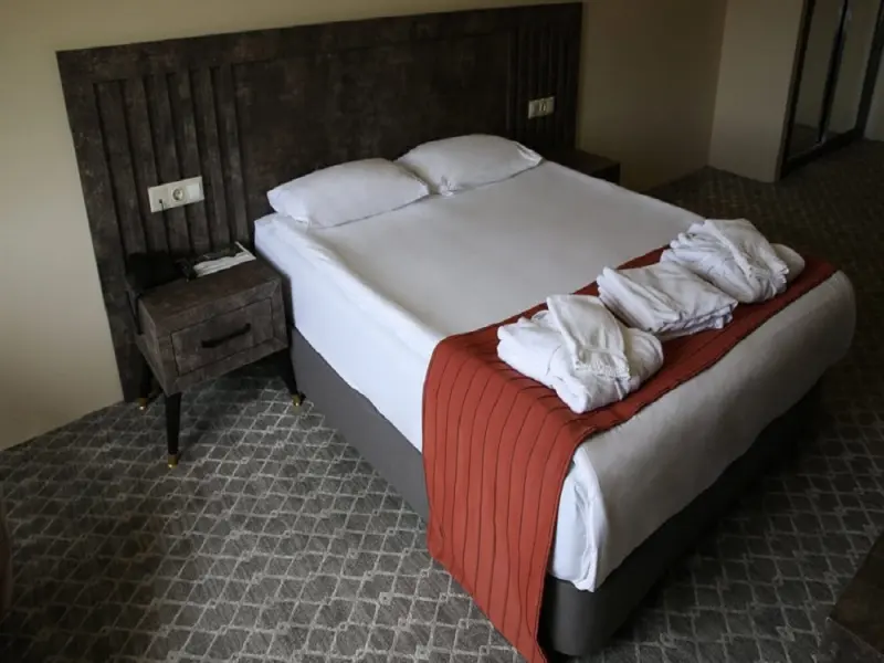 Oylat Güven Otel 23