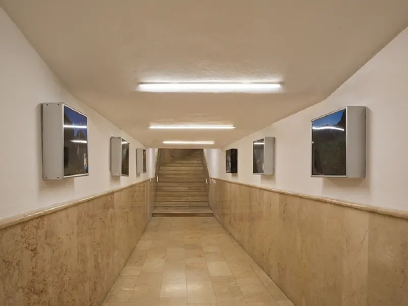 Oylat Güven Otel 24