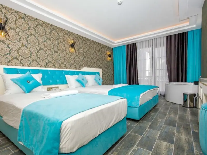 The Lea Hotel 3