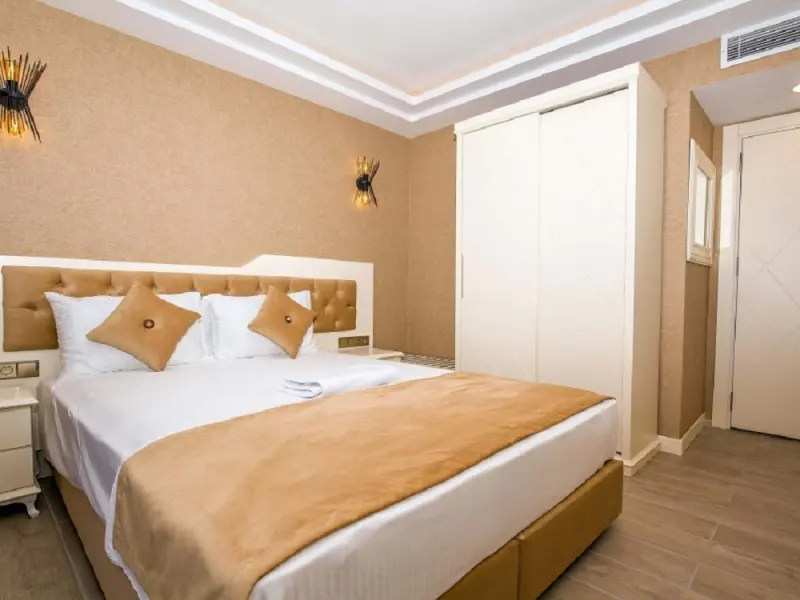 The Lea Hotel 8