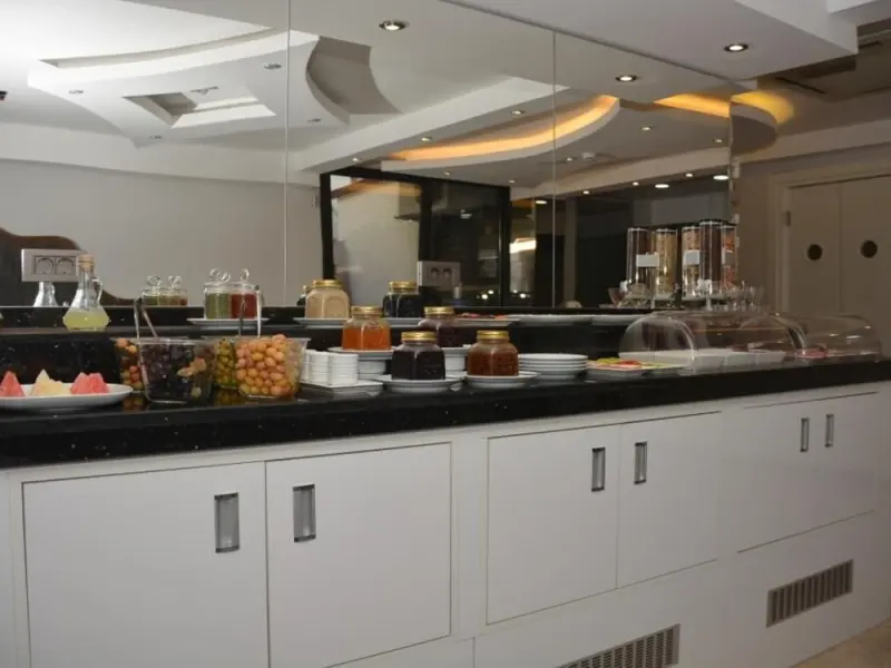 Best Smyrna Otel Kusadasi 12