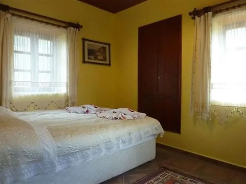 Medusa House Butik Otel 23
