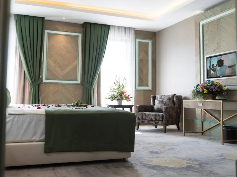 Mirart Boutique Hotel 44