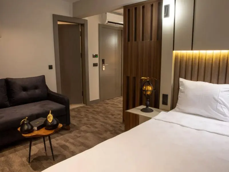 Monalisa Hotels 7