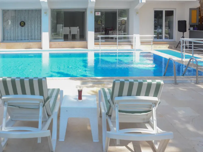 Marla Suit Hotel 14
