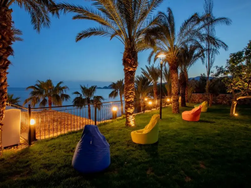 Elysium Garden Hotel 1