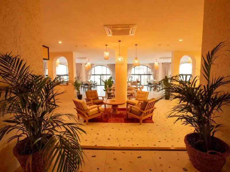 Elysium Garden Hotel 18