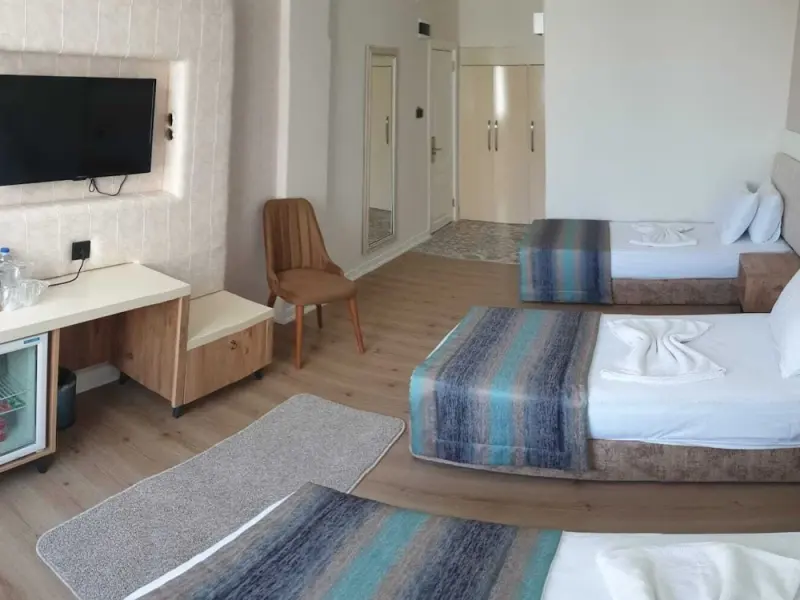 Grand Boss Suit Otel 8