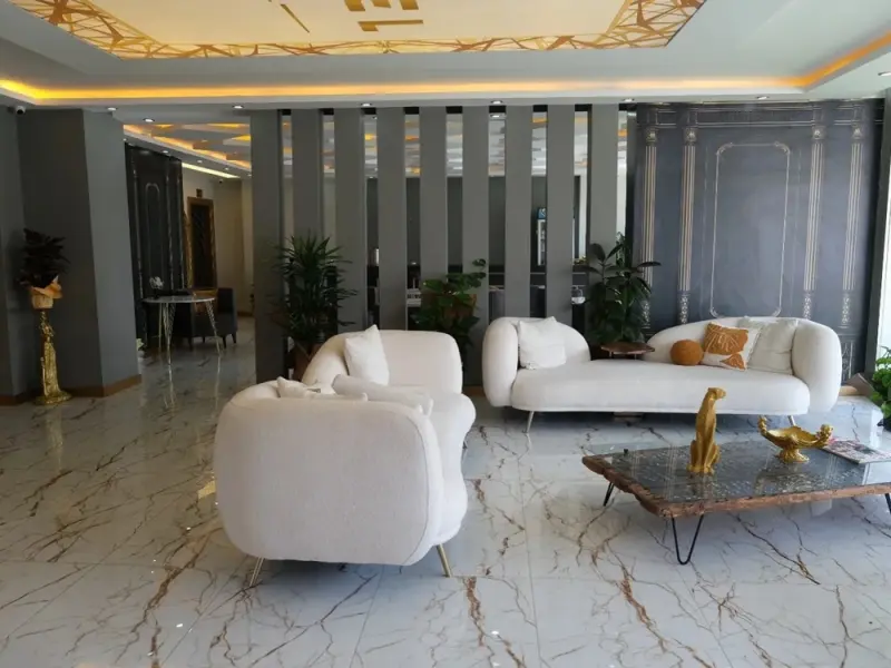 Dorel The Hotel 1