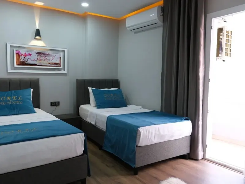 Dorel The Hotel 7
