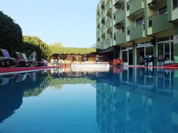 Grand Didyma Hotel 9